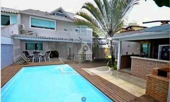 Imagem: CASA TRIPLEX NO CONDOMÍNIO VIVENDAS DO