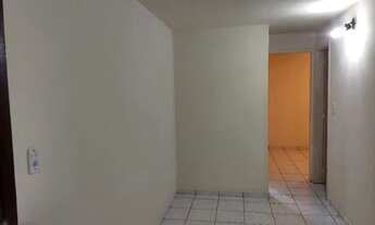 Imagem 2: Alugo apartamento em Colégio com 2 dormitórios e vaga de garagem