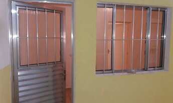 Imagem 2: Casa - Aluguel - Ao lado Mercadão e Próximo Estação Guaianases