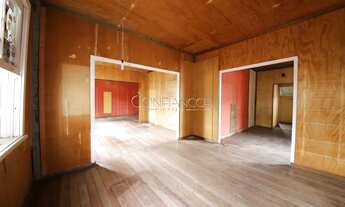 Imagem 3: CASA com 3 dormitórios à venda com 300m² por R$ 1.999.000,00 no bairro Bom Retiro - CURITI