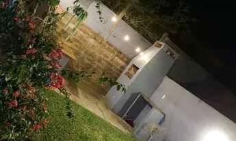 Imagem 6: Imóvel com cozinha e quarto mobiliado