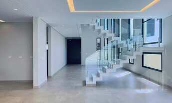 Imagem 6: Sobrado à venda em Urbanova condomínio Alphaville com 4 suítes, e piscina condomínio club