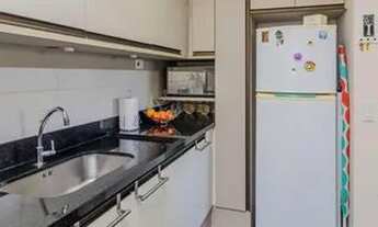 Imagem 2: PORTO ALEGRE - Apartamento Padrão - Partenon