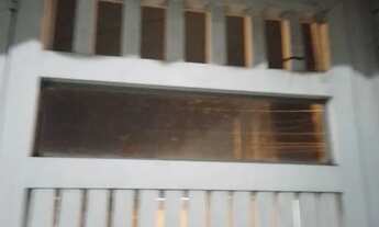 Imagem: Alugo um espaço tipo um comodo para uma