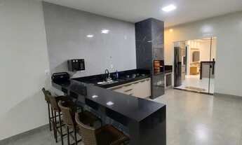 Imagem 6: Excelente casa com 3 quartos e varanda gourmet em Jardim Patrícia - Uberlândia - MG