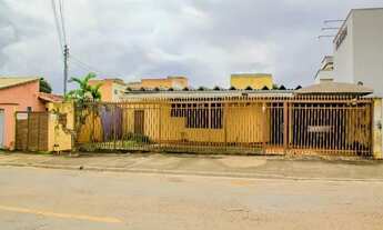 Imagem: CASA TÉRRA NO SETOR SUDOESTE Casa de Rua