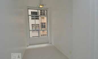 Imagem 5: Apartamento para Aluguel - Copacabana, 2 Quartos, 50 m2