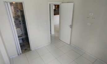 Imagem 7: Apartamento para aluguel possui 51 metros quadrados com 2 quartos em Torre - Recife - PE