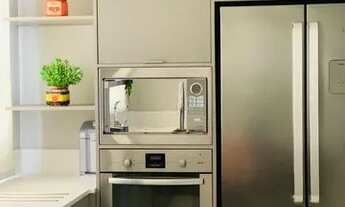 Imagem 5: Apartamento de Alto Padrão Mobiliado, c/ 182 m2, 3 suítes, 3 vagas de garagem