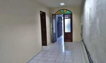 Imagem: Casa com 2 dormitórios à venda, 68 m²