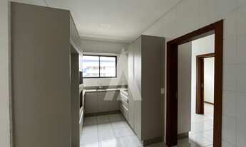 Imagem 2: Apartamento amplo com 3 quartos no bairro Atiradores, Joinville, com 174,86 m²