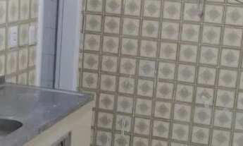 Imagem 2: Aluguel - Ap. - 2/4 c/ dep. - Vila-Laura