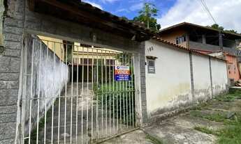 Imagem: Casa a venda com 594m² de terreno no bairro