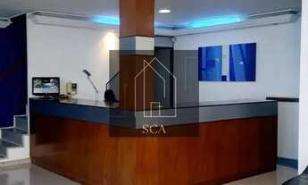 Imagem: Prédio comercial de 3 andares com 540m²