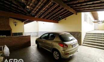 Imagem 6: Casa com 4 dormitórios no Jd América