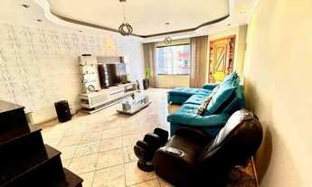 Imagem: Sobrado à Venda, com 366m2, 3 Quartos