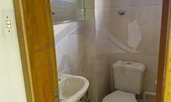 Imagem 2: Loja pronta para trabalhar, junto ao metrô