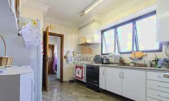 Imagem 16: Espaçoso apartamento de 185M² no Tatuapé com 3 suítes e 5 banheiros por R$1.3M para venda