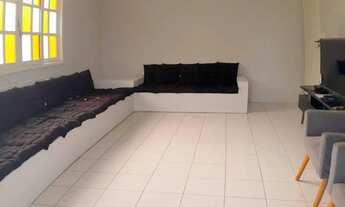 Imagem 4: Pé na areia da praia da Daniela em Florianópolis! Dois minutos de Jurerê Internacional