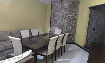 Imagem 3: Exclusivo em Ponto Estratégico: Versatilidade Residencial e Comercial com Área Gourmet de