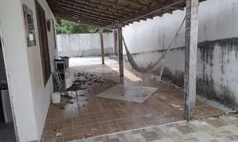 Imagem 3: Casas para venda no Condomínio Village do Horto em Macaé/RJ, 02 Quartos, 1 Vaga, Varandão