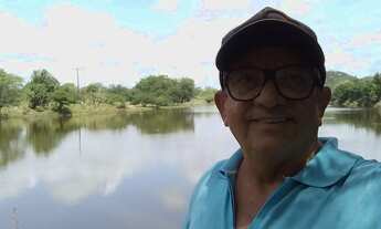 Imagem 5: FAZENDA de 429 t, com duas casas, curral e açude 50% capim ; distrito de Jaguara/Feira BA