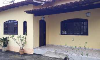 Imagem 3: Amparo Imóveis-Vende casa 2 quartos sendo 1 suíte em condomínio-Araruama