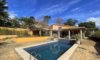 Imagem: Casa com 3 Dormitórios, sendo 1 Suíte