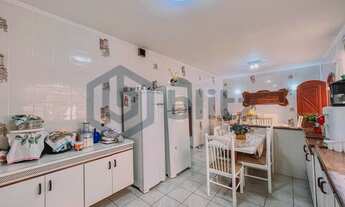 Imagem 5: Casa de Rua com 3 dorms, 2 banheiros sociais no bairro Colônia, Jundiaí - SP