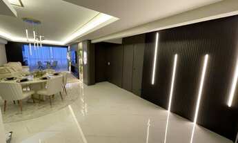 Imagem 4: PABLO PICASSO - APARTAMENTO DECORADO FRENTE MAR EM BALNEÁRIO CAMBORIÚ