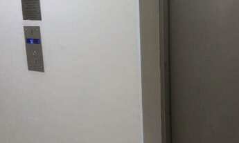 Imagem 6: Excelente conjunto comercial em edifício empresarial, com 2 salas e 1 banheiro, andar alto