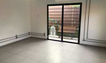 Imagem 7: Alto de Pinheiros, casa próxima ao parque Villa Lobos com 11 salas e seis vagas de garagem