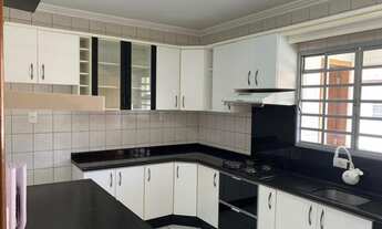 Imagem 3: Oportunidade ! Apartamento à venda com 2 dormitórios, 1 banheiros e uma vaga de garagem no