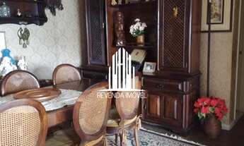 Imagem 4: Área util 112m² e Total 147m² de area total são 3 dormitorios, não tem suite, 2 banheiros