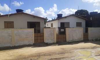 Imagem 2: Vila com 4 casas