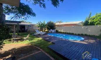 Imagem 4: Casa e Sobrado de 4 dormitórios à Venda - Xangri-lá