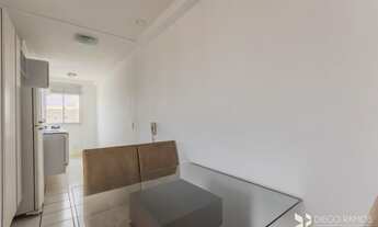 Imagem 4: Apartamento de 43m², com 2 dorm./quartos, 1 vaga, semi mobiliado - Bairro Sarandi - Porto