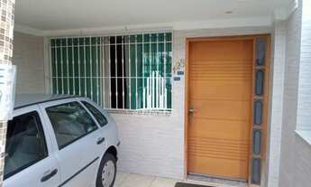 Imagem 2: Casa á venda venda com 3 Dormitórios na Região de Ipiranga