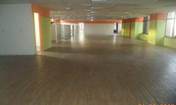 Imagem: Comercial em Cidade Monções