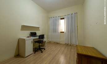 Imagem 5: Casa com 5 Dormitórios sendo 1 suíte à venda - Próximo ao Centro de Mairiporã, SP