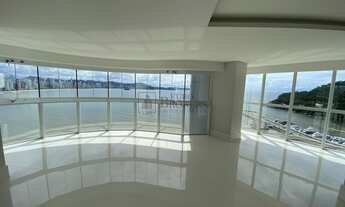 Imagem 2: Excelente apartamento frente mar em Balneário Camboriú