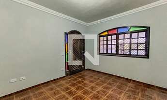 Imagem 2: Casa para Aluguel - Jardim Beatriz, 2 Quartos, 80 m2