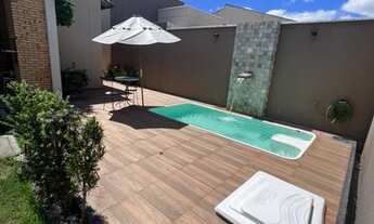 Imagem 2: Casa com 3 Quartos e 3 banheiros à Venda, 111 m² por R$ 399.000