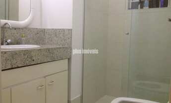 Imagem 6: Sobrado bem localizado em rua tranquila