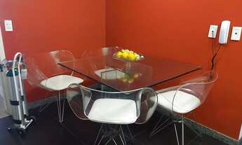 Imagem 7: Lindo Apartamento Localizado na Barra da tijuca , varanda integrada fechada com cortina de