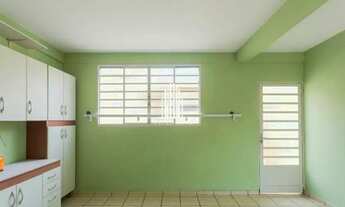 Imagem 6: Casa à venda com 194m², 4 quartos e 2 vagas