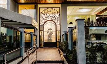 Imagem 2: Apartamento Duplex 3Dorm(2 Suíte), com vista mar na famosa praia de Mariscal, com Terraço