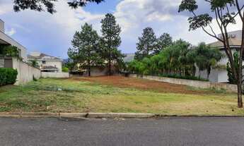 Imagem 4: Lote/Terreno para venda possui 914 metros quadrados