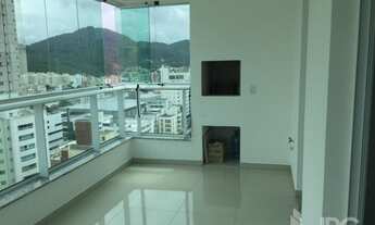 Imagem 2: Ed. Dom Pablo na 2ª quadra mar de Balneário Camboriú