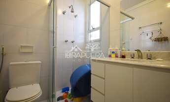 Imagem 2: Amplo apartamento de 350m2 com 4 dormitórios sendo 4 suítes, 5 banheiros e 5 vagas no Moru